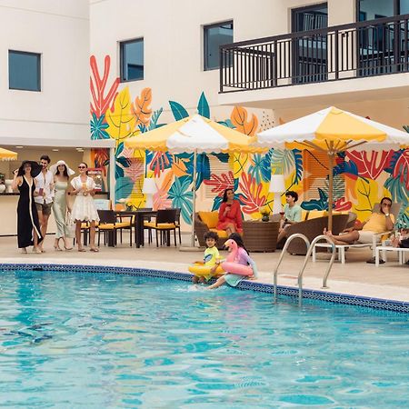 Golden Sands Suites ดูไบ ภายนอก รูปภาพ