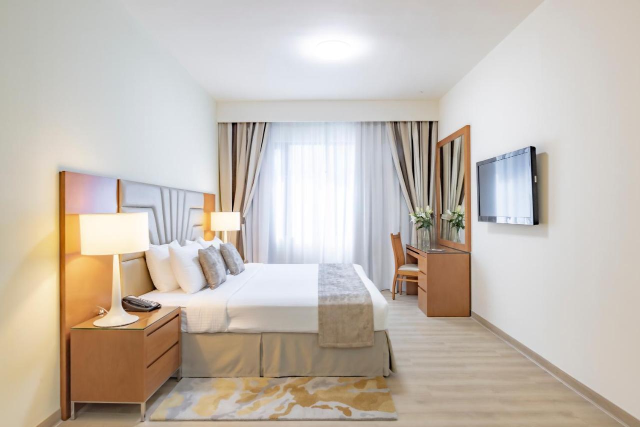 Golden Sands Suites ดูไบ ภายนอก รูปภาพ