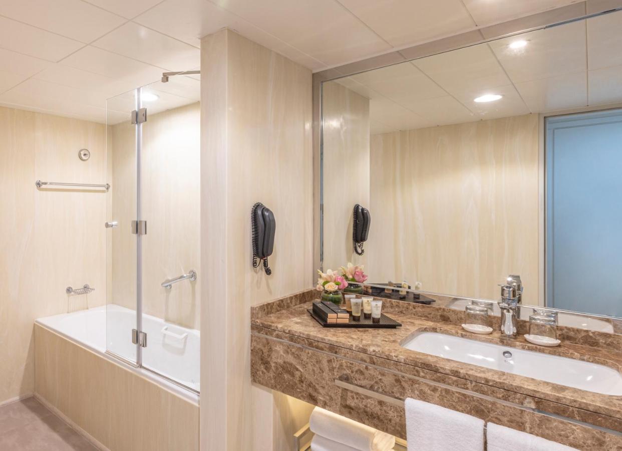 Golden Sands Suites ดูไบ ภายนอก รูปภาพ